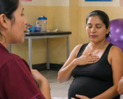 Conoce el primer Policy Brief sobre inmunizaci贸n materna y el rol de la obstetra en la salud materno-infantil