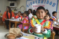 驴Y si mejoramos la nutrici贸n p煤blica? Estudiantes de Cayetano Heredia presentan propuestas para abordar problemas de salud en el pa铆s